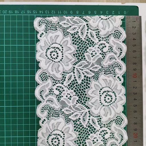 Jaké jsou klasifikace strečové krajky a nestrečové krajky?